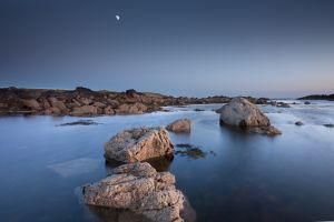 Moonscape bay