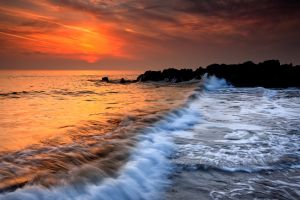 Wave N Rocks