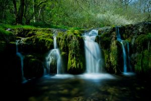 Lathkill-Waterfall-One.jpg